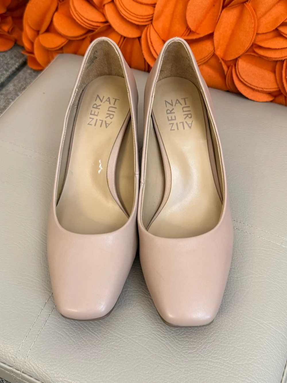 ❣️🆕Naturalizer Women's Warner Pumps Barely Nude Faux Leather❣️